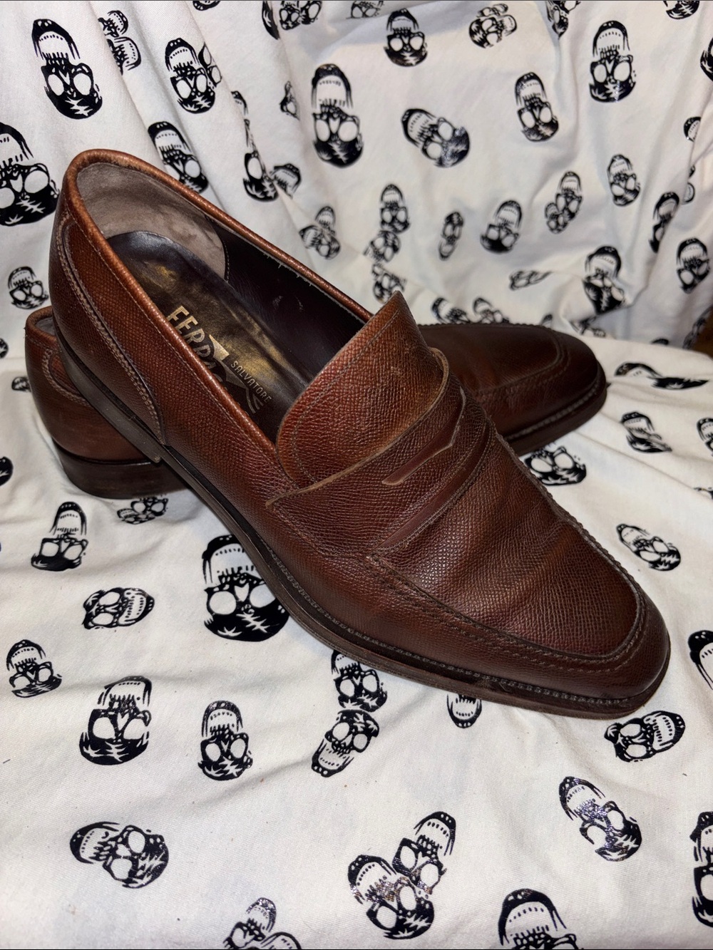 Salvatore Ferragamo "Lavorazione Originale" penny loafers in size 9.5 EE.